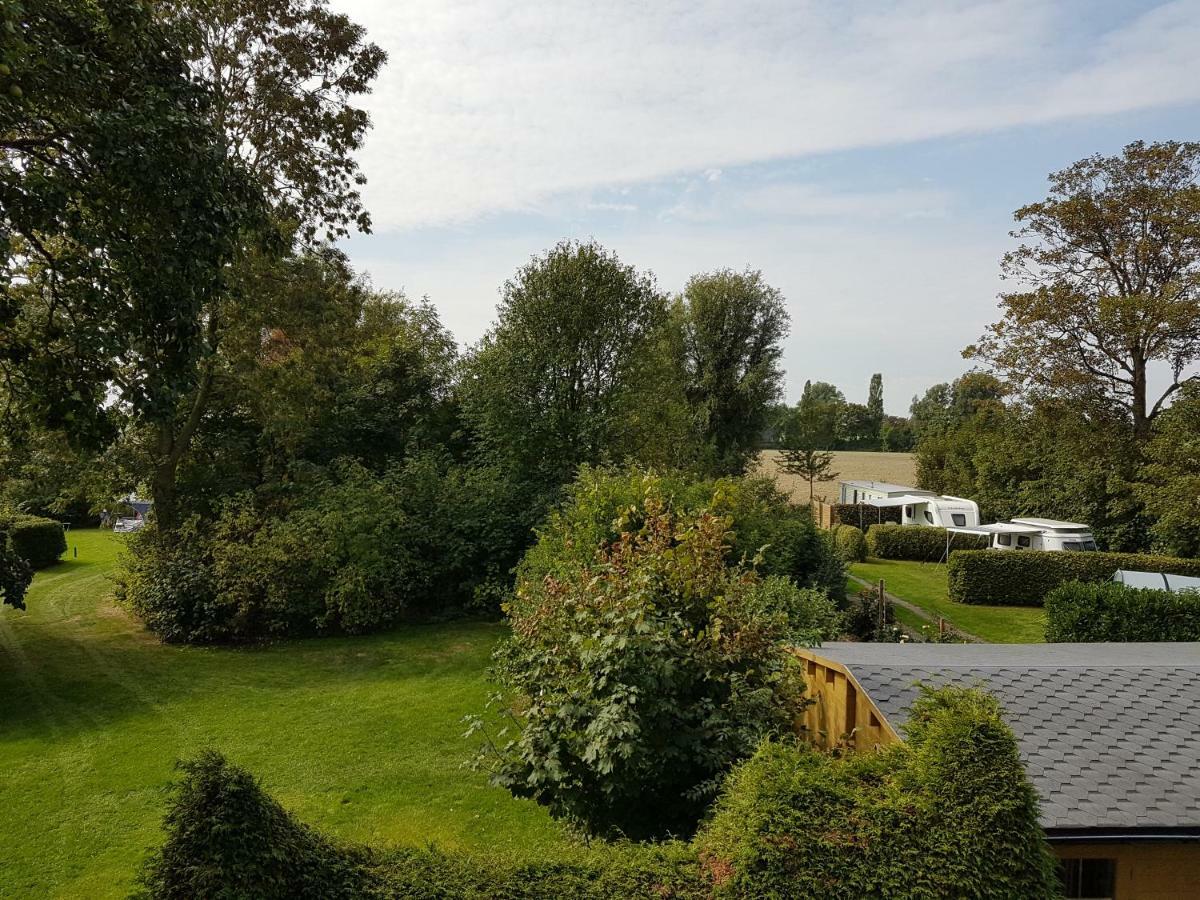 Camping De Blauwe Reiger Pieterzijl Extérieur photo